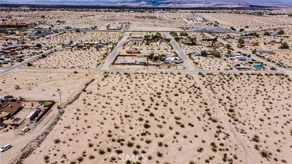 29 Palms, CA 92277,72771 Old Dale