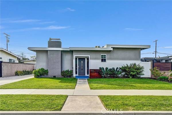 Long Beach, CA 90808,5224 E Flagstone Street