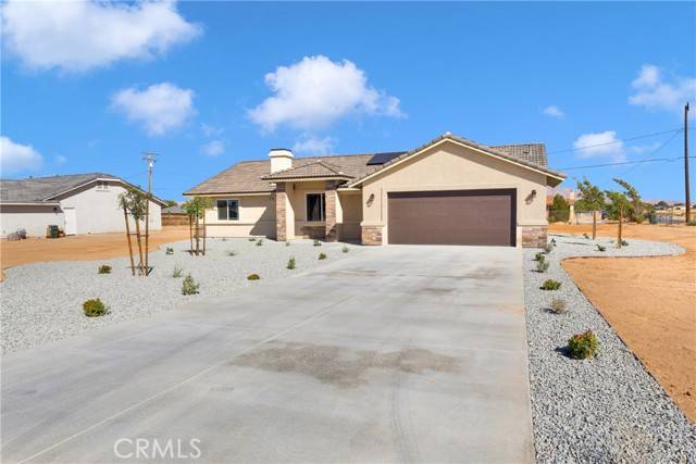 12513 Clallam Road, Apple Valley, CA 92308