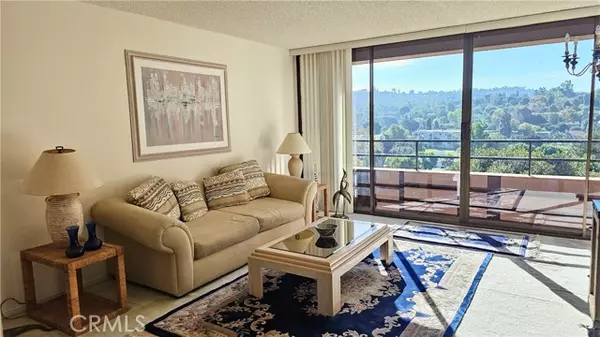 24055 Paseo Del Lago #712,  Laguna Woods,  CA 92637