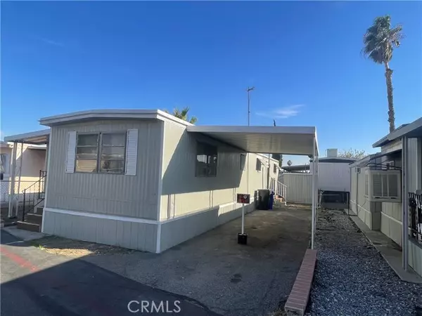 250 Linden #129, Rialto, CA 92376