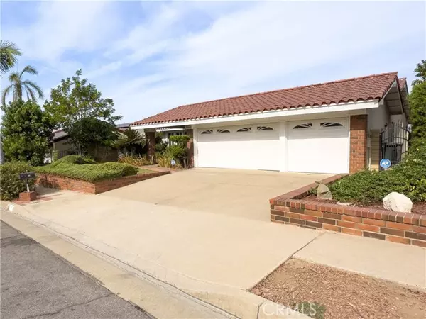 261 E Avenida Santa Elena, La Habra, CA 90631