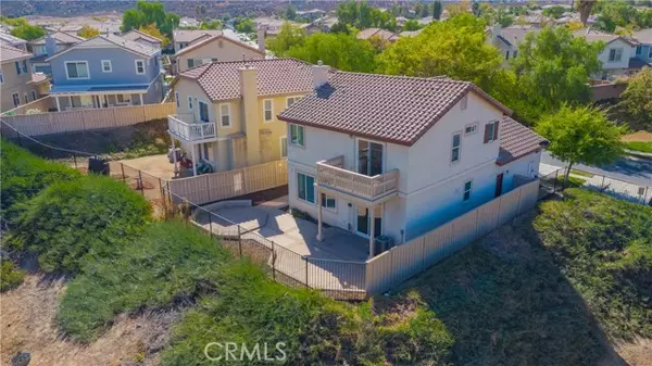 Lake Elsinore, CA 92532,34030 Winterberry Lane