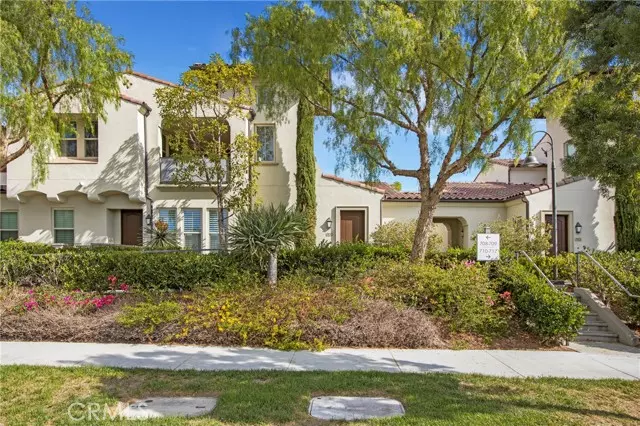 709 Trailblaze, Irvine, CA 92618