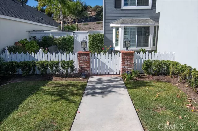 Mission Viejo, CA 92691,27511 White Fir Lane