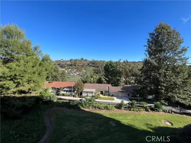 Laguna Woods, CA 92637,3243 San Amadeo #2H