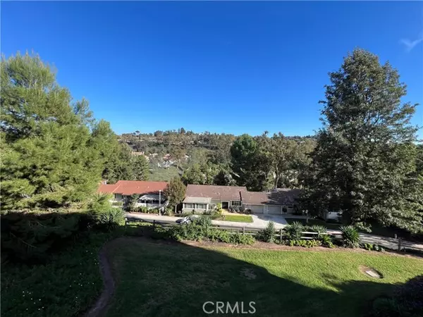 Laguna Woods, CA 92637,3243 San Amadeo #2H