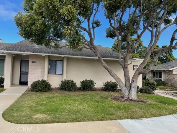 8605 Solano Circle #1004C, Huntington Beach, CA 92646