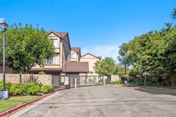 4201 W 5th Street #225, Santa Ana, CA 92703