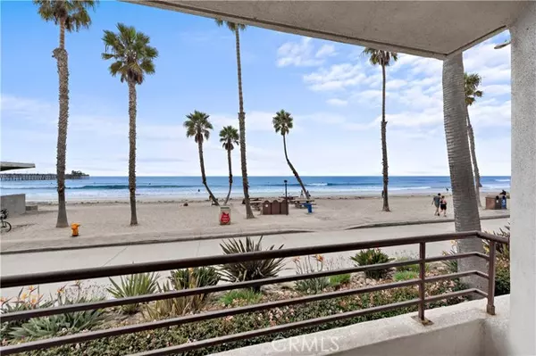 Oceanside, CA 92054,500 The Strand #63