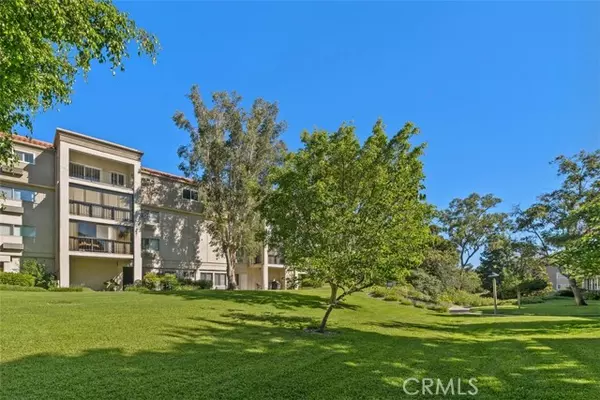 Laguna Woods, CA 92637,4009 Calle Sonora Oeste #3B