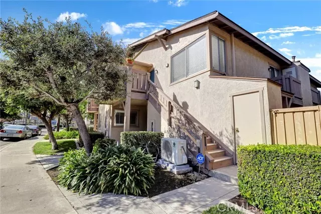 87 Smokestone #11, Irvine, CA 92614