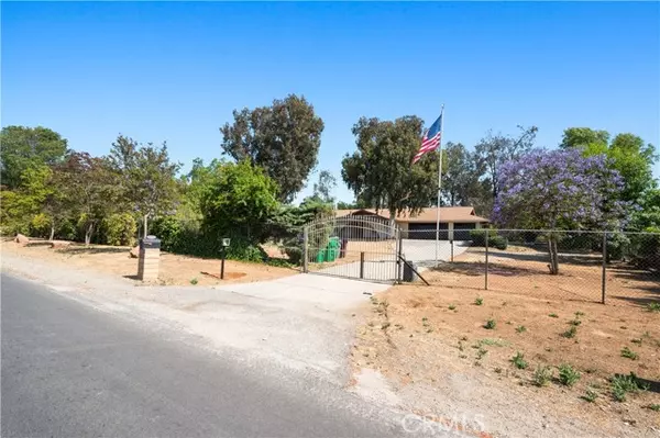 18561 Bert Road, Riverside, CA 92508