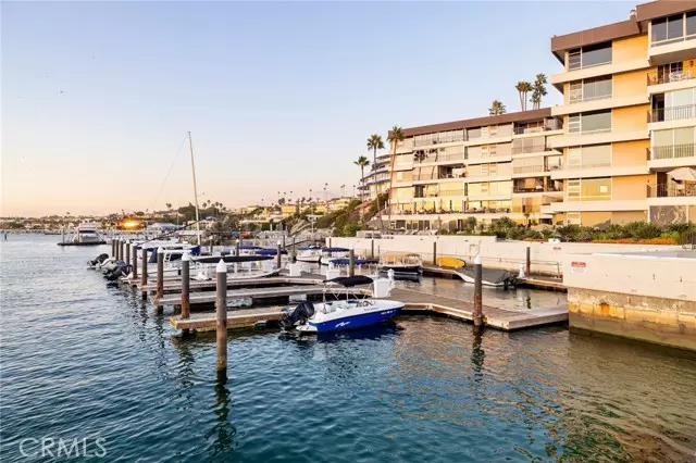 2525 Ocean Boulevard #1C, Corona Del Mar, CA 92625