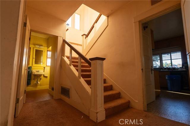 8311 Victoria Avenue, Riverside, CA 92504
