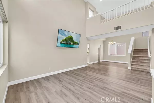 Rancho Santa Margarita, CA 92688,10 Via Estampida