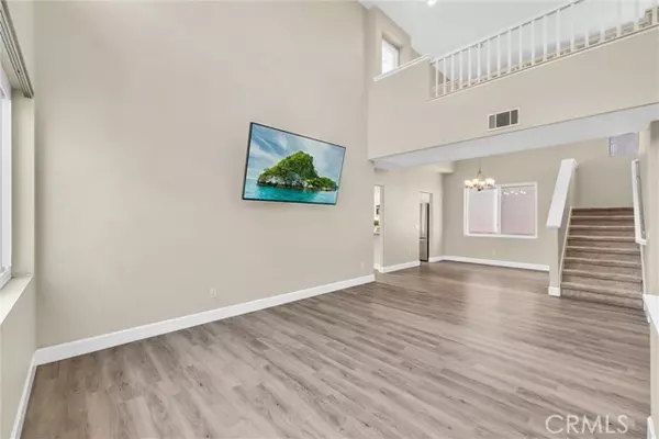 Rancho Santa Margarita, CA 92688,10 Via Estampida