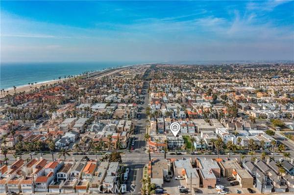 305 17th, Huntington Beach, CA 92648