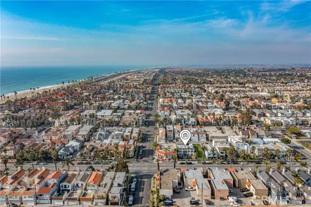 Huntington Beach, CA 92648,305 17th