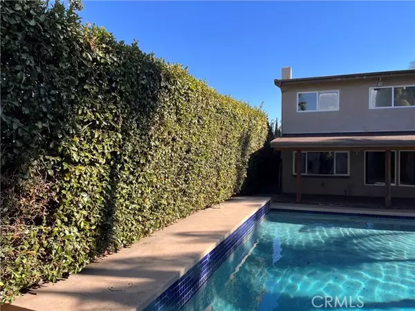 Huntington Beach, CA 92646,20521 Paisley Lane