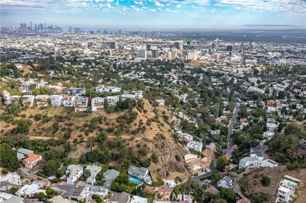 Los Angeles, CA 90068,6438 Georgius Way