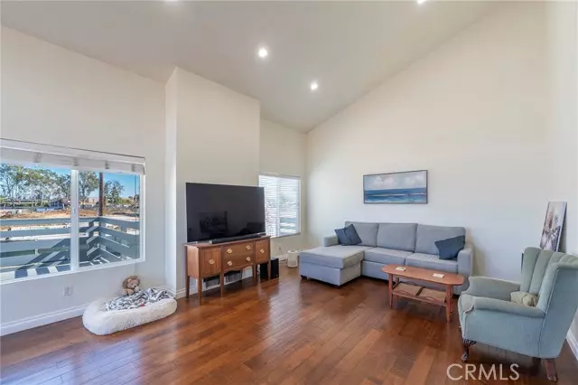 7352 Garfield Avenue #A, Huntington Beach, CA 92648