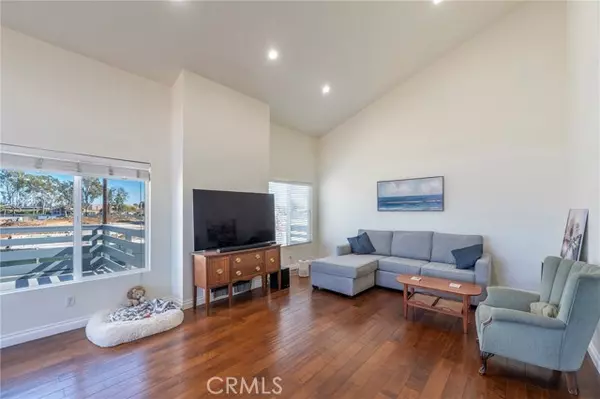 7352 Garfield Avenue #A, Huntington Beach, CA 92648