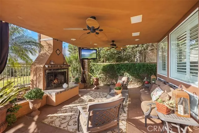 Rancho Santa Margarita, CA 92679,33 Golf Ridge Drive