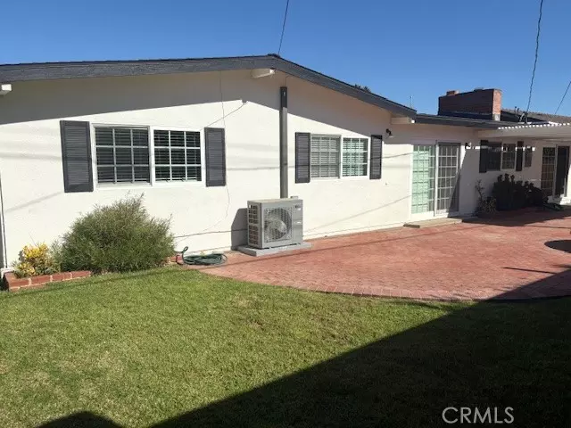 1605 Minorca Drive, Costa Mesa, CA 92626