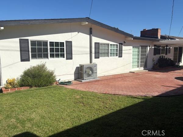 1605 Minorca Drive, Costa Mesa, CA 92626