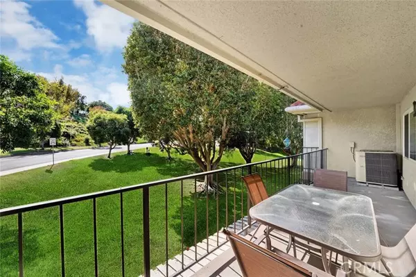 Laguna Woods, CA 92637,5498 E Paseo Del Lago #N