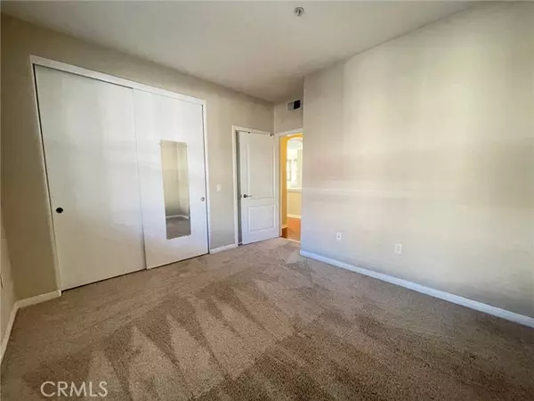 Huntington Beach, CA 92649,5142 Warner Avenue #202