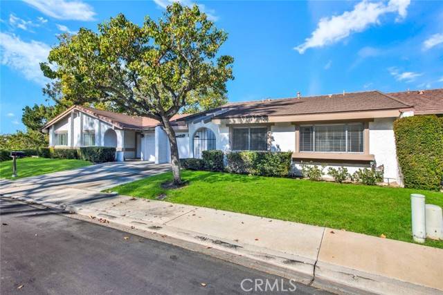 27811 Via Dario, Mission Viejo, CA 92692