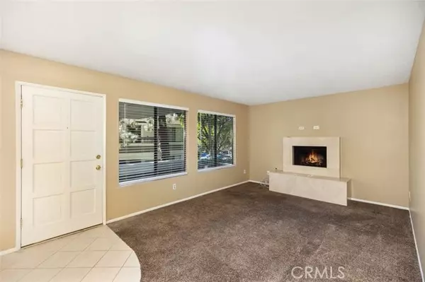 Lake Forest, CA 92630,25742 View Pointe #3C