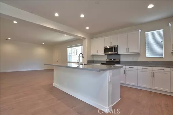 Perris, CA 92571,142 Trellis Court