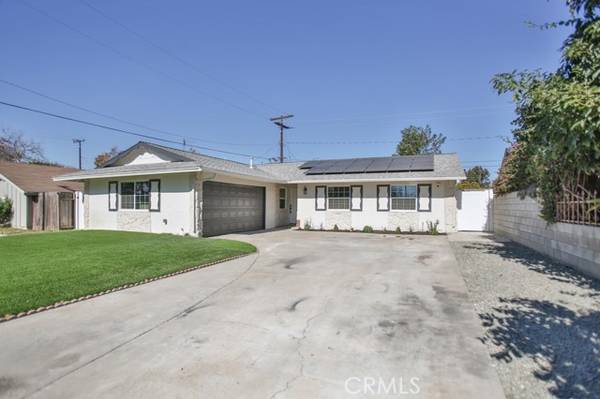 2037 Alco Avenue, Santa Ana, CA 92703