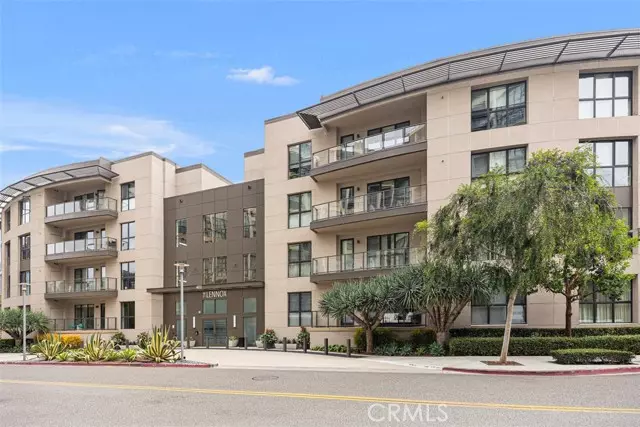 Irvine, CA 92612,402 Rockefeller #408