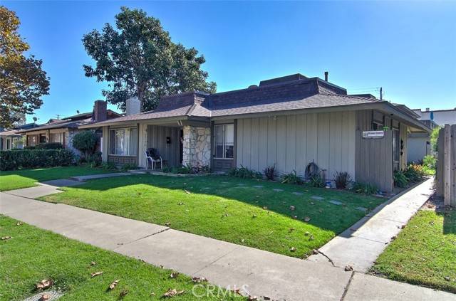 2738 W Keller Avenue, Santa Ana, CA 92704