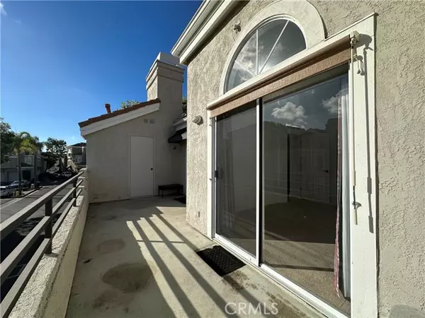 Laguna Niguel, CA 92677,25141 La Jolla Way #C