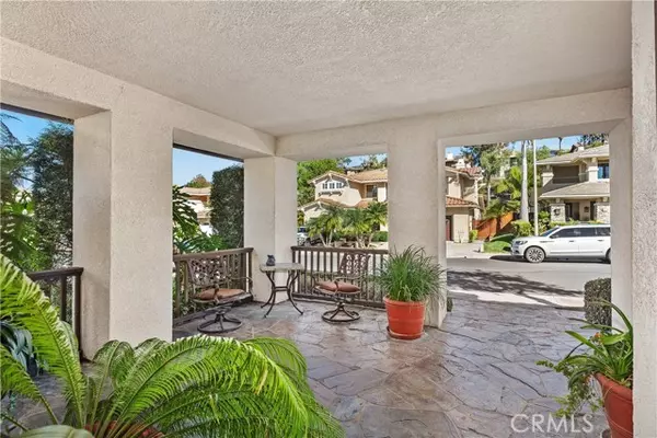 Rancho Santa Margarita, CA 92688,5 Summit Court