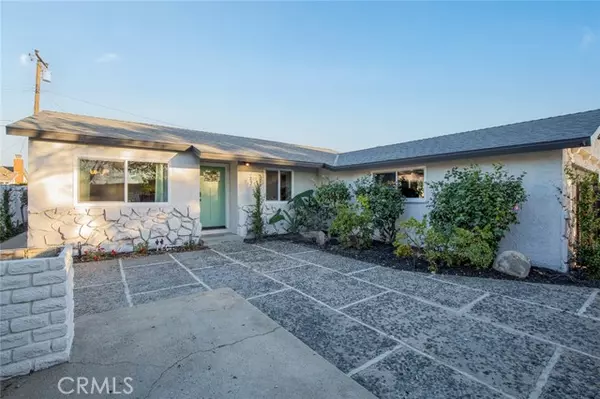 Huntington Beach, CA 92647,15052 Columbia Lane