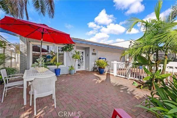 San Clemente, CA 92672,146 W Avenida Ramona