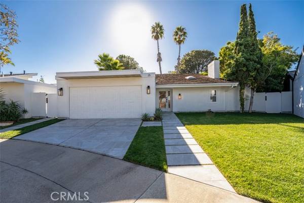 26 Mountain View, Irvine, CA 92603