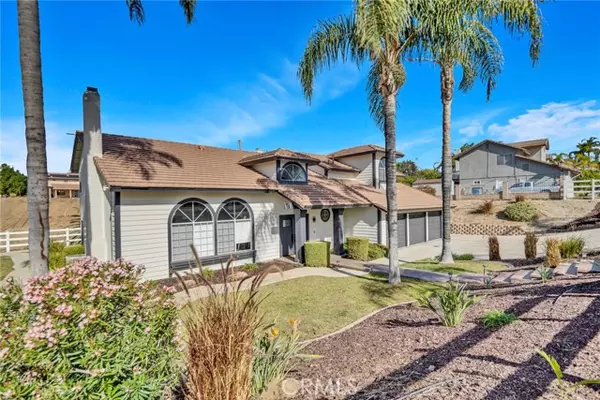 Riverside, CA 92504,15710 Streamview Court