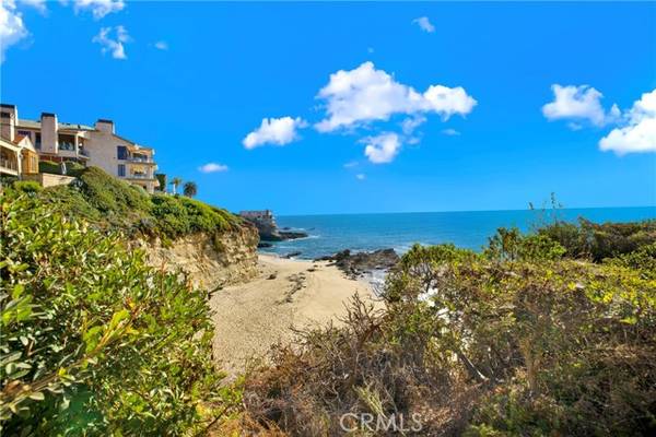 31561 Table Rock Drive #213, Laguna Beach, CA 92651