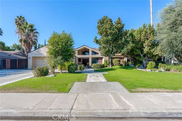 1909 Mountain Oak Road, Bakersfield, CA 93311