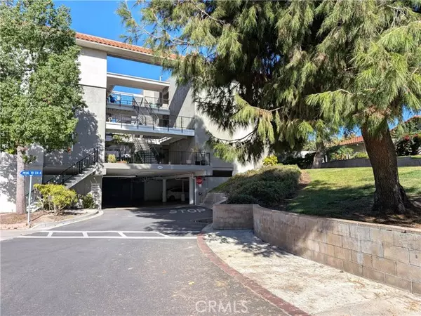 2405 Via Mariposa #3F, Laguna Woods, CA 92637