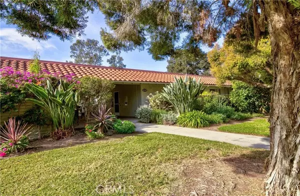 3253 San Amadeo #P, Laguna Woods, CA 92637