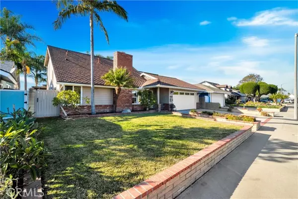 Huntington Beach, CA 92649,17081 Berlin Lane