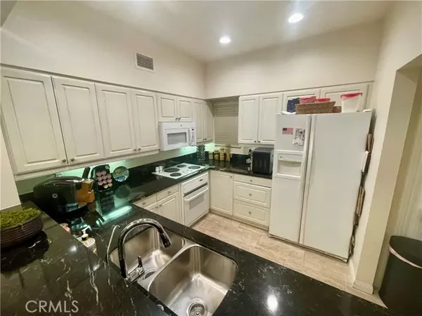 Dana Point, CA 92629,25422 Sea Bluffs Drive #103